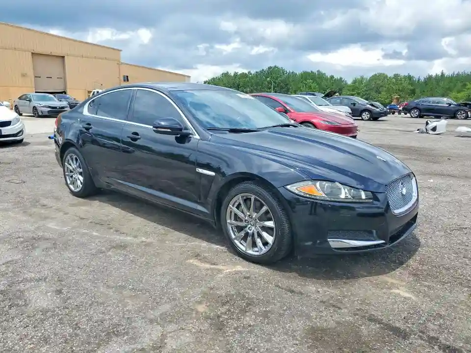 SAJWA0FB0CLS35566 2012 JAGUAR XF-3