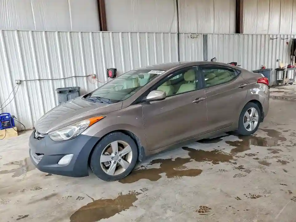 5NPDH4AE6DH257068 2013 HYUNDAI ELANTRA-0