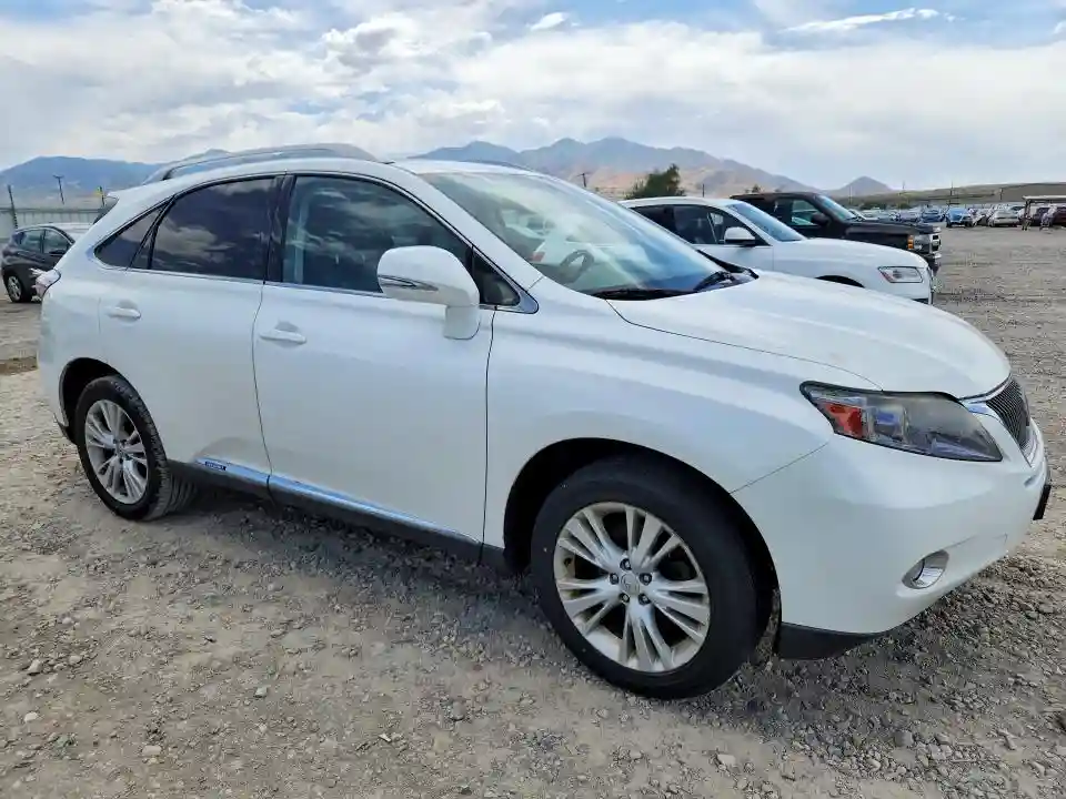 JTJBC1BA7B2420399 2011 LEXUS RX450-3