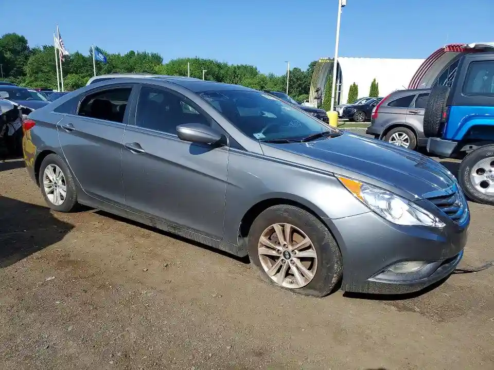5NPEB4AC6DH515870 2013 HYUNDAI SONATA-3