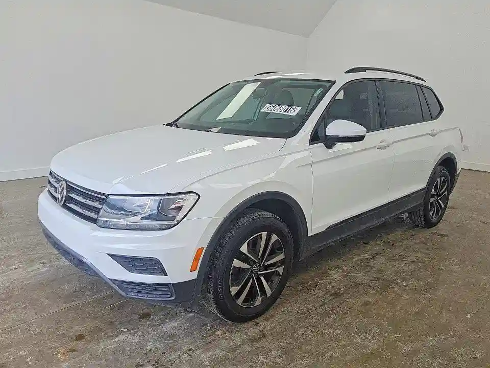 3VV1B7AXXLM160120 2020 VOLKSWAGEN TIGUAN-0
