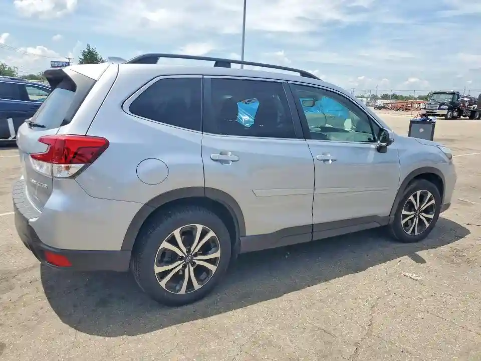 JF2SKAUC6MH563110 2021 SUBARU FORESTER-2