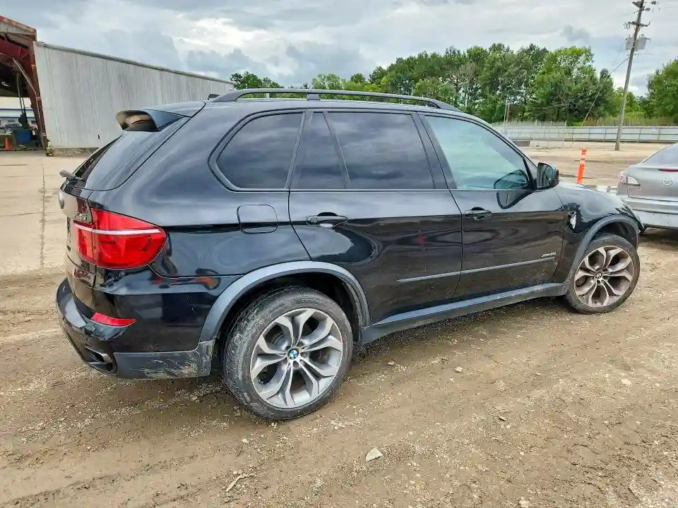 5UXZV8C53D0C14759 2013 BMW X5-2