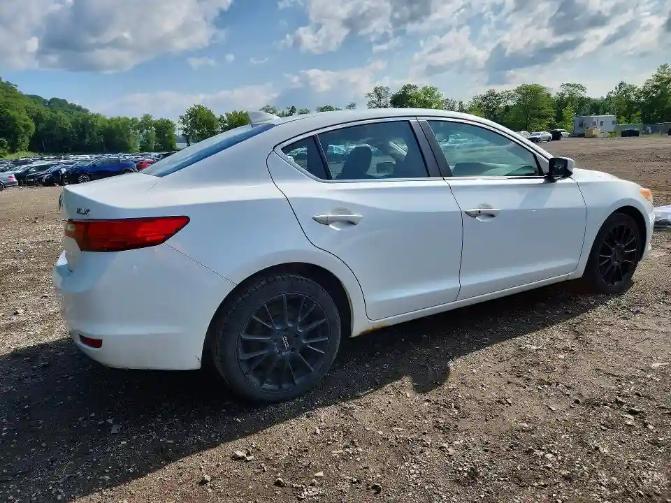 19VDE1F31EE004768 2014 ACURA ILX-2