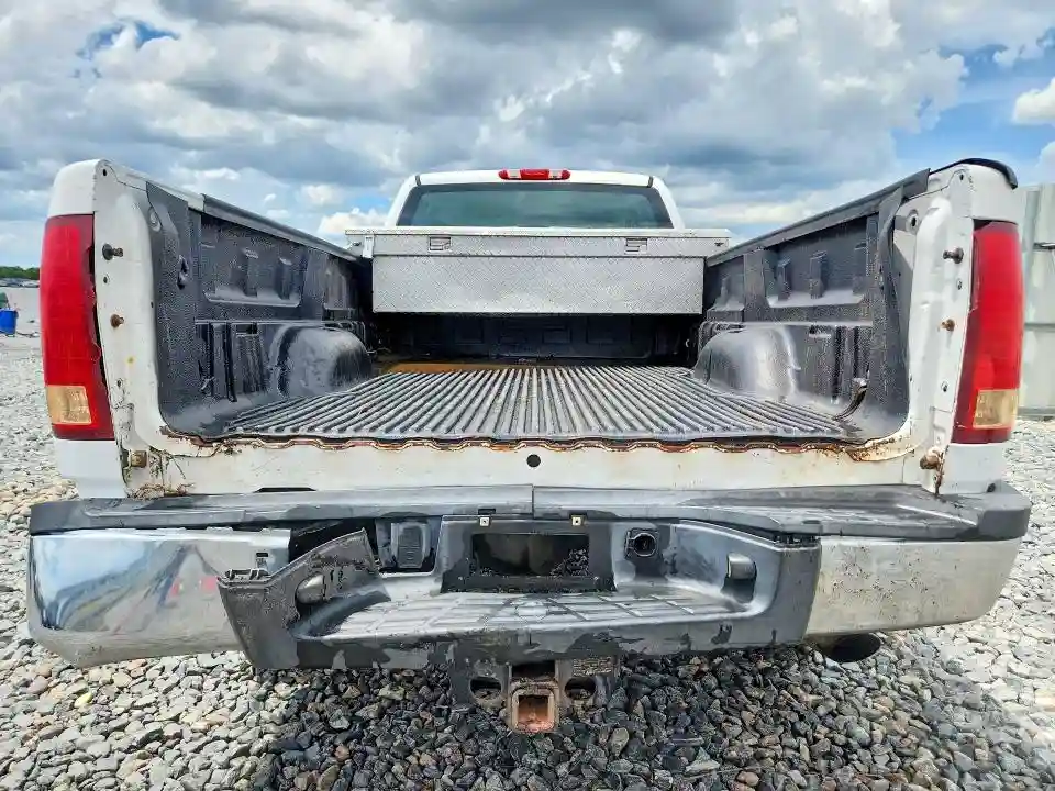 1GT21ZCG4BZ136181 2011 GMC SIERRA-5