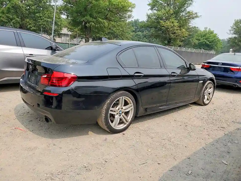 WBAFU7C5XDDU75830 2013 BMW 5 SERIES-2