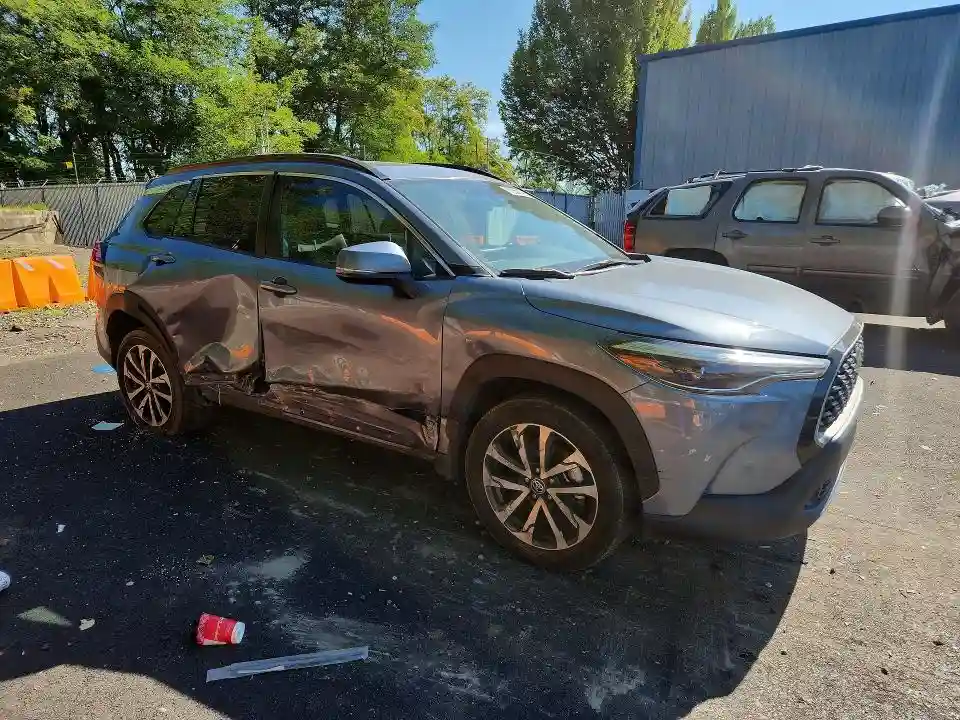 7MUDAAAG5NV031464 2022 TOYOTA COROLLA CR-3