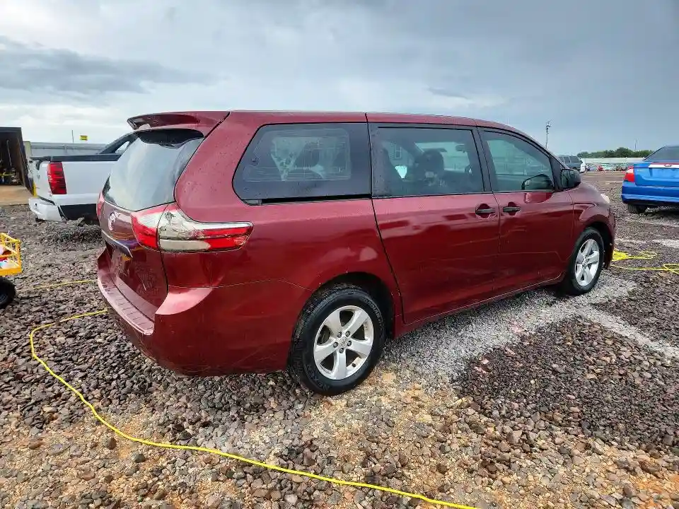 5TDZZ3DC0HS867121 2017 TOYOTA SIENNA-2