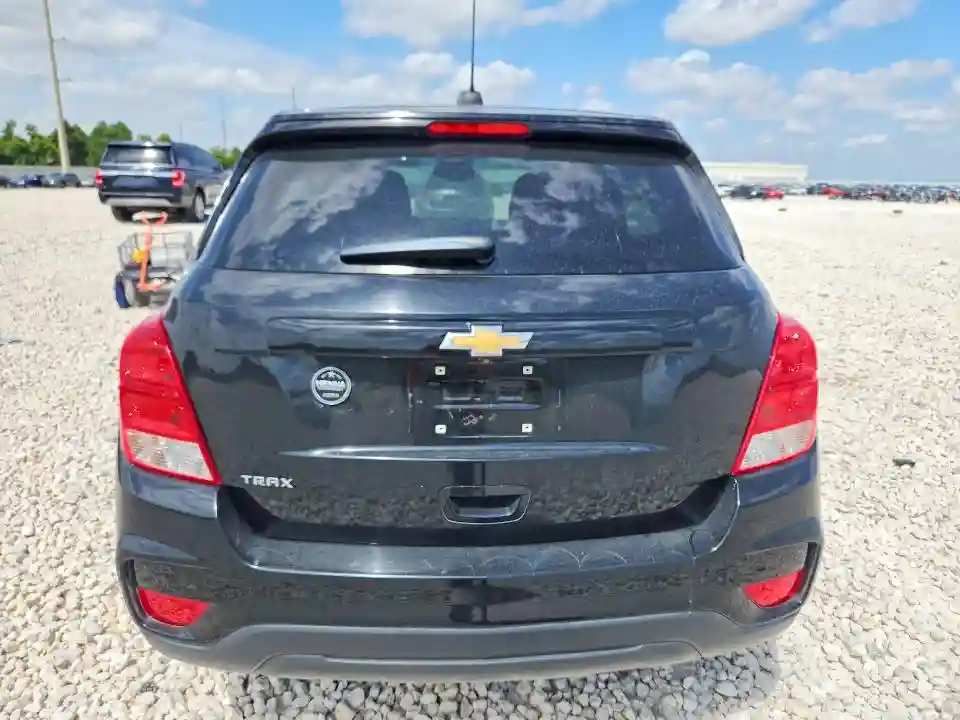 3GNCJKSB1KL261669 2019 CHEVROLET TRAX-5