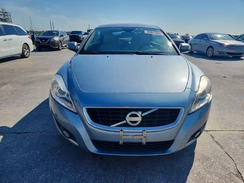 YV1672MC2DJ136839 2013 VOLVO C70-4