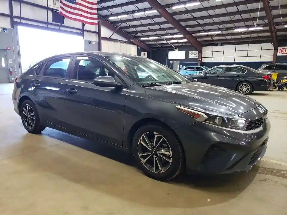 3KPF24AD0RE731089 2024 KIA FORTE LXS-3