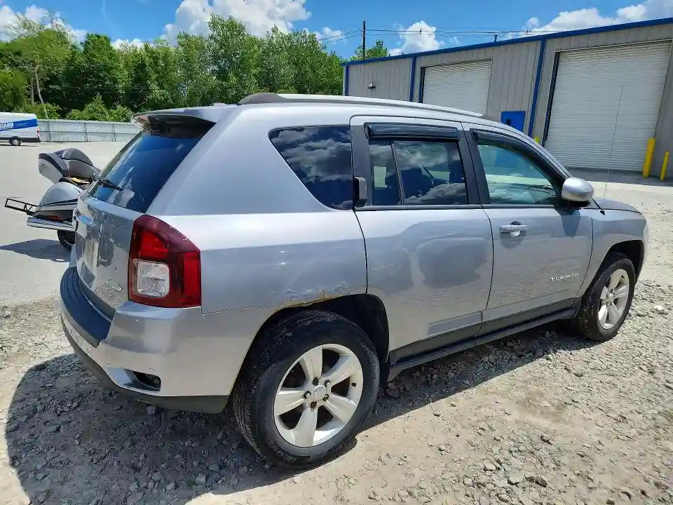 1C4NJDEB3HD162312 2017 JEEP COMPASS-2