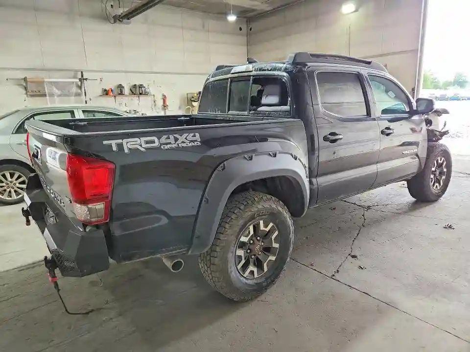 5TFCZ5AN4GX009876 2016 TOYOTA TACOMA-2