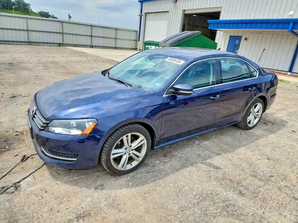 1VWBT7A34EC077734 2014 VOLKSWAGEN PASSAT-0