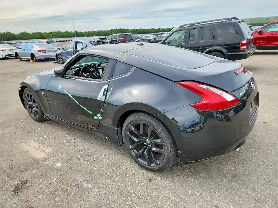 JN1AZ4EH0GM936626 2016 NISSAN 370Z-1