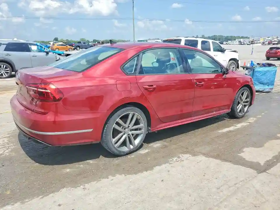 1VWAA7A37JC035800 2018 VOLKSWAGEN PASSAT-2