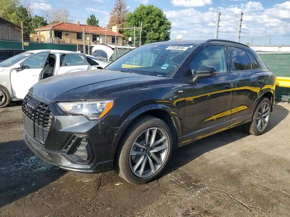 WA1DECF36M1132745 2021 AUDI Q3-0