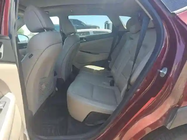 KM8J3CA22GU079540 2016 HYUNDAI TUCSON-5