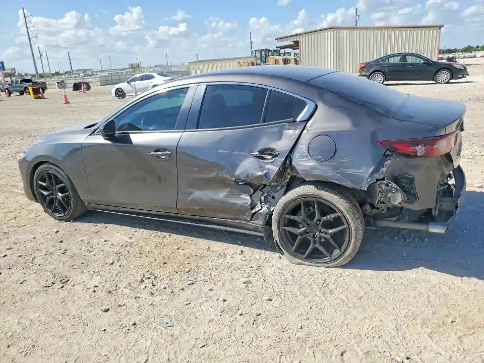3MZBPAAL5KM110204 2019 MAZDA 3-1