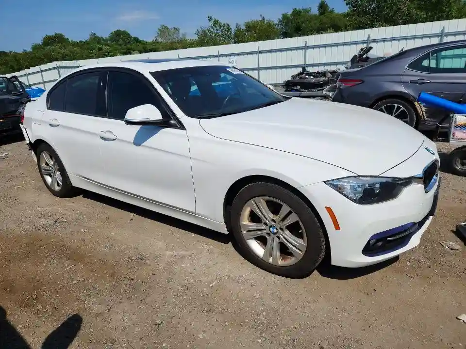 WBA8E3G57GNU05662 2016 BMW 3 SERIES-3