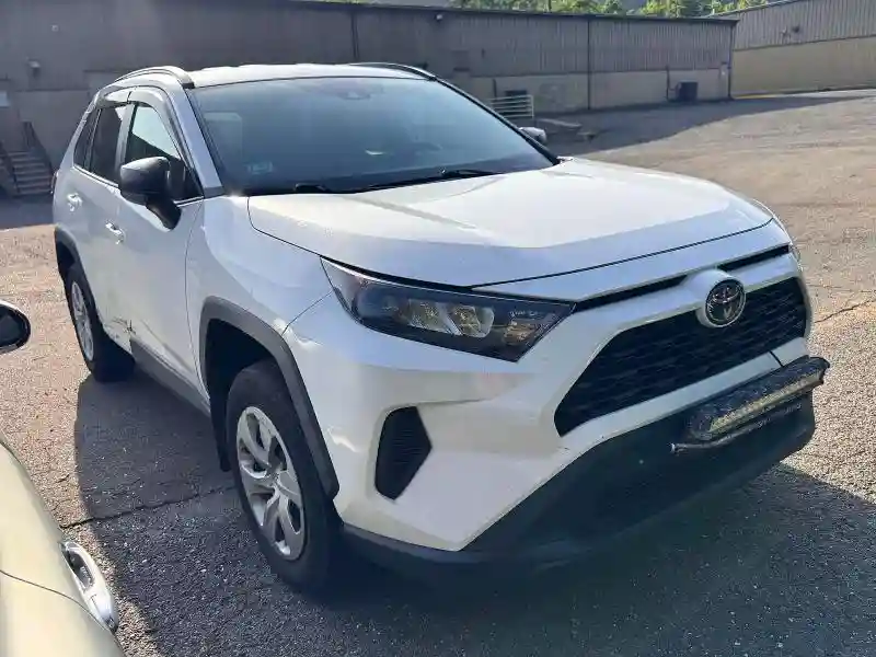2T3F1RFVXKC029357 2019 TOYOTA RAV4-0