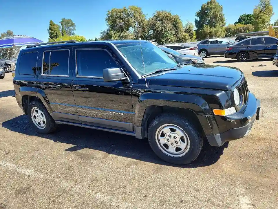 1C4NJPBB6FD139190 2015 JEEP PATRIOT-3