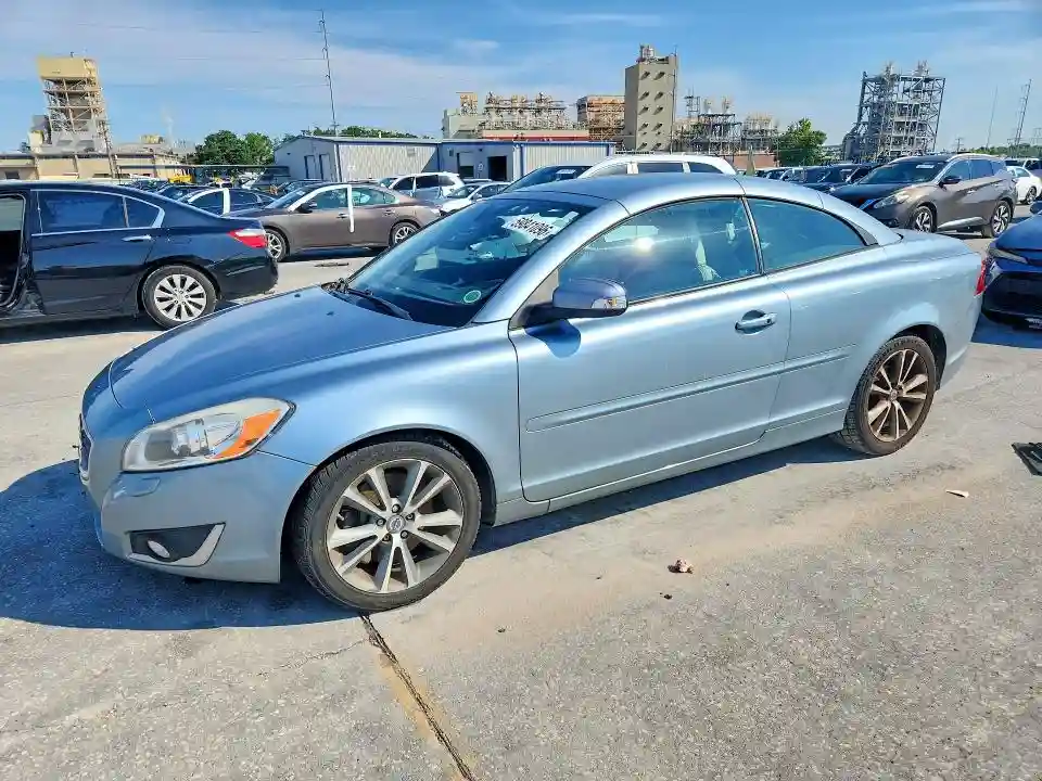 YV1672MC2DJ136839 2013 VOLVO C70-0