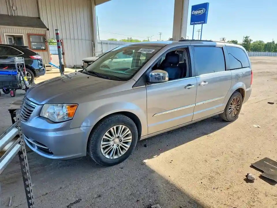 2C4RC1CG9FR742067 2015 CHRYSLER TOWN & C-0