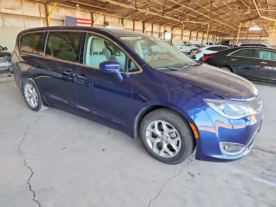 2C4RC1FG9JR111520 2018 CHRYSLER PACIFICA-3