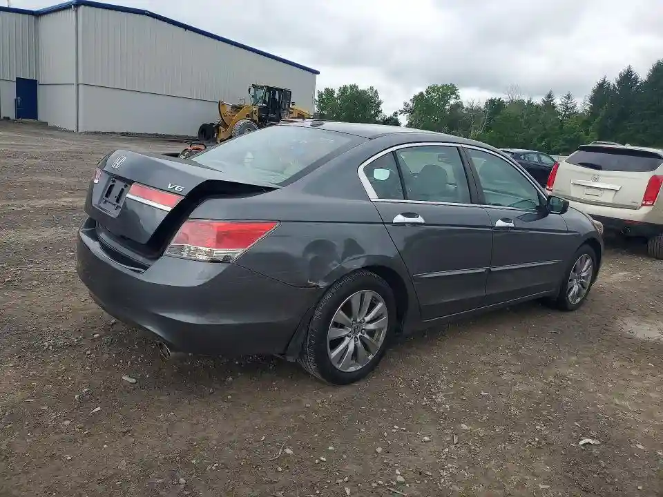 1HGCP3F88CA027681 2012 HONDA ACCORD-2