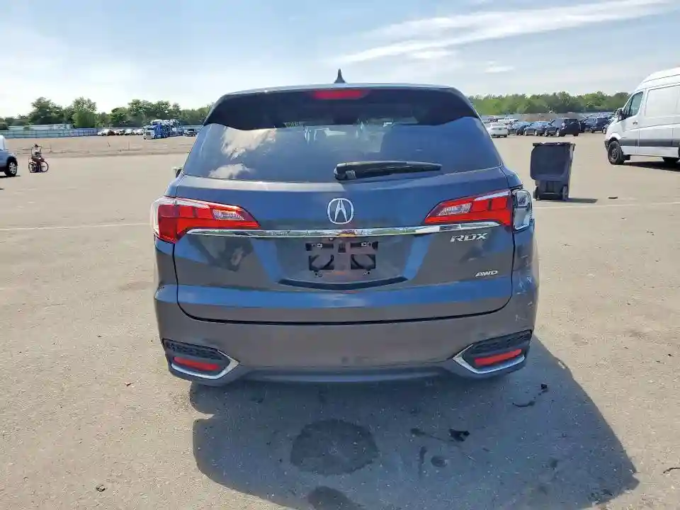 5J8TB4H51GL000372 2016 ACURA RDX-5