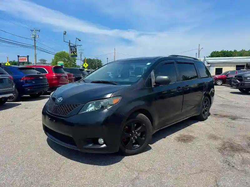 5TDYK3DC0ES443899 2014 TOYOTA SIENNA-1