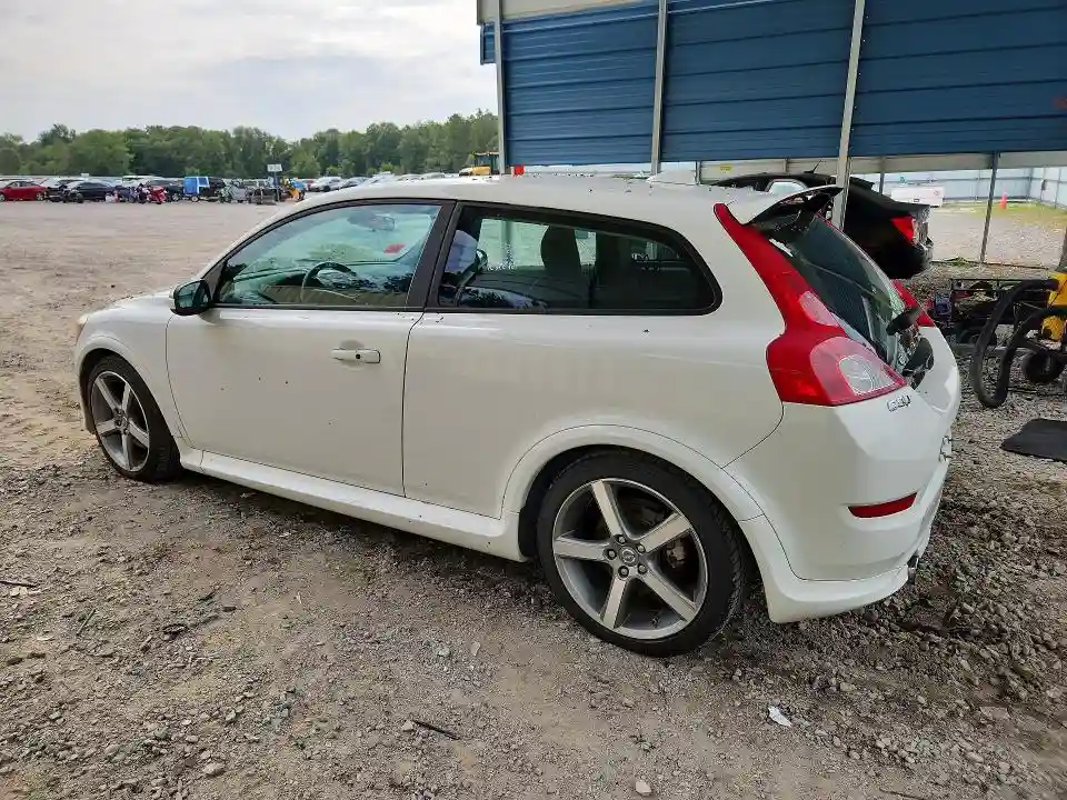 YV1672MK9B2246530 2011 VOLVO C30-1
