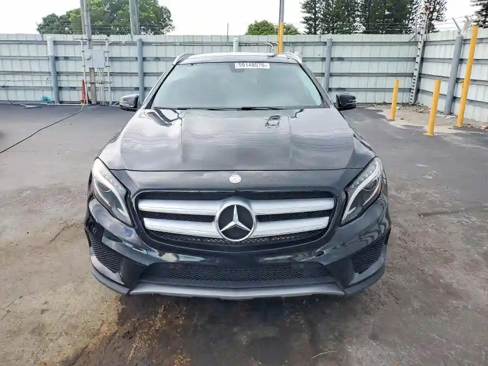 WDCTG4EB3FJ132757 2015 MERCEDES-BENZ GLA-CLASS-4