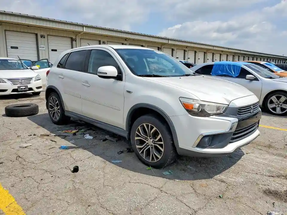 JA4AR3AW5GZ034885 2016 MITSUBISHI OUTLANDER-3