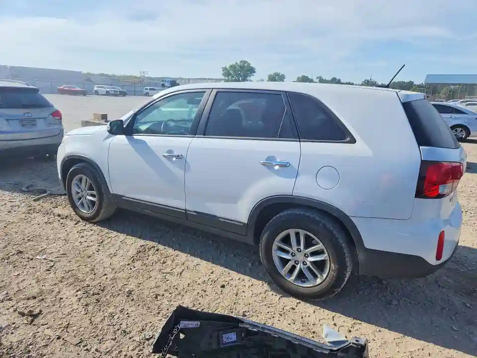 5XYKT3A66FG653424 2015 KIA SORENTO-1