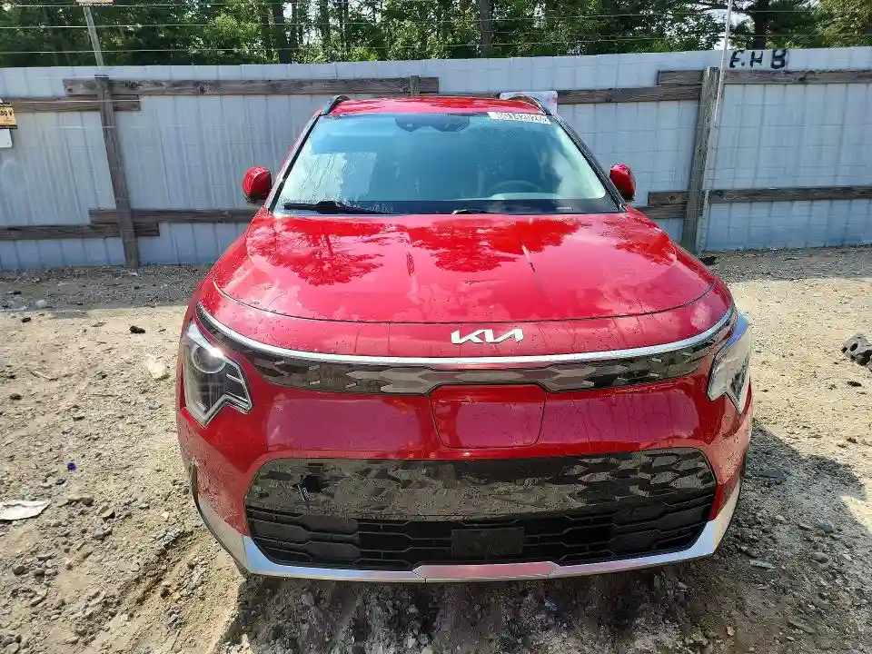KNDCR3L11R5122097 2024 KIA NIRO-4