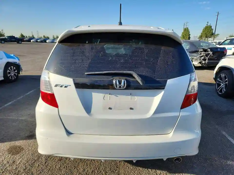 JHMGE8H41AC016745 2010 HONDA FIT-5