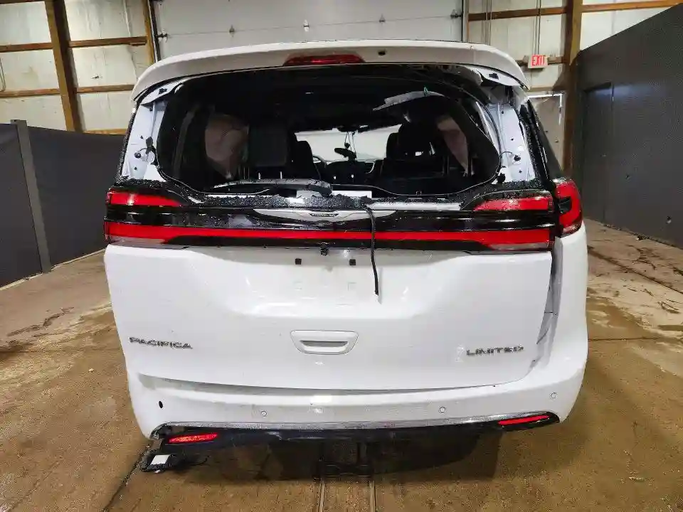 2C4RC1GG2TR205899 2026 CHRYSLER PACIFICA-5