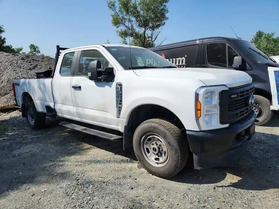 1FT7X2BA6SED09229 2025 FORD F250-3