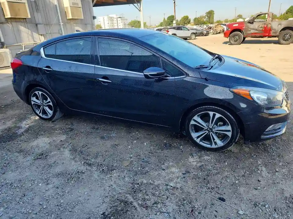 KNAFX4A80G5523479 2016 KIA FORTE-3