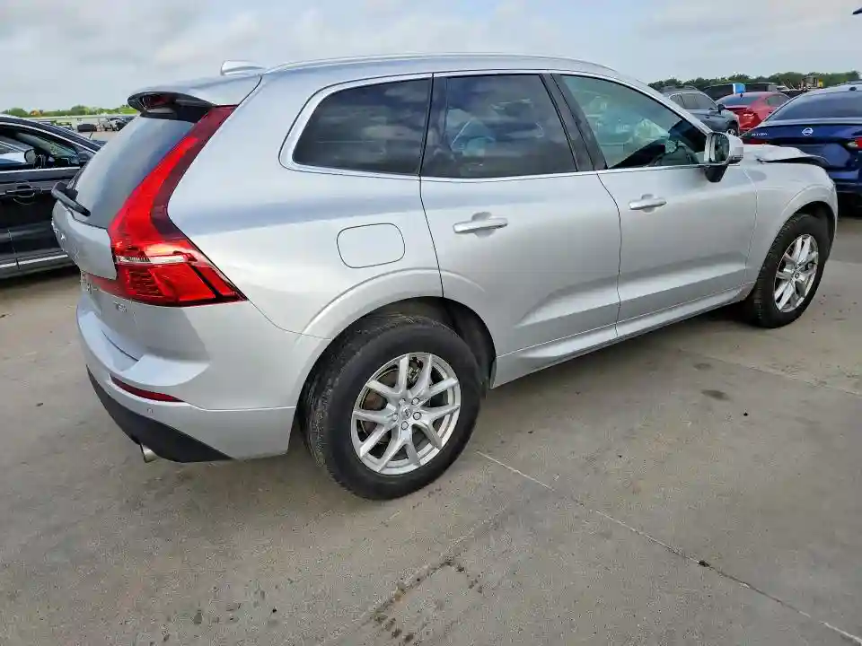 YV4102DK0M1778582 2021 VOLVO XC60-2