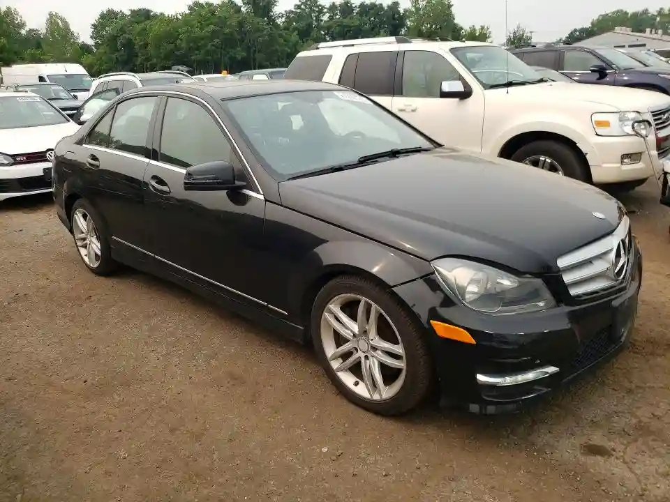 WDDGF8AB8DR299661 2013 MERCEDES-BENZ C-CLASS-3