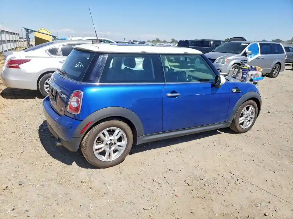 WMWSU3C52DT374150 2013 MINI COOPER-2