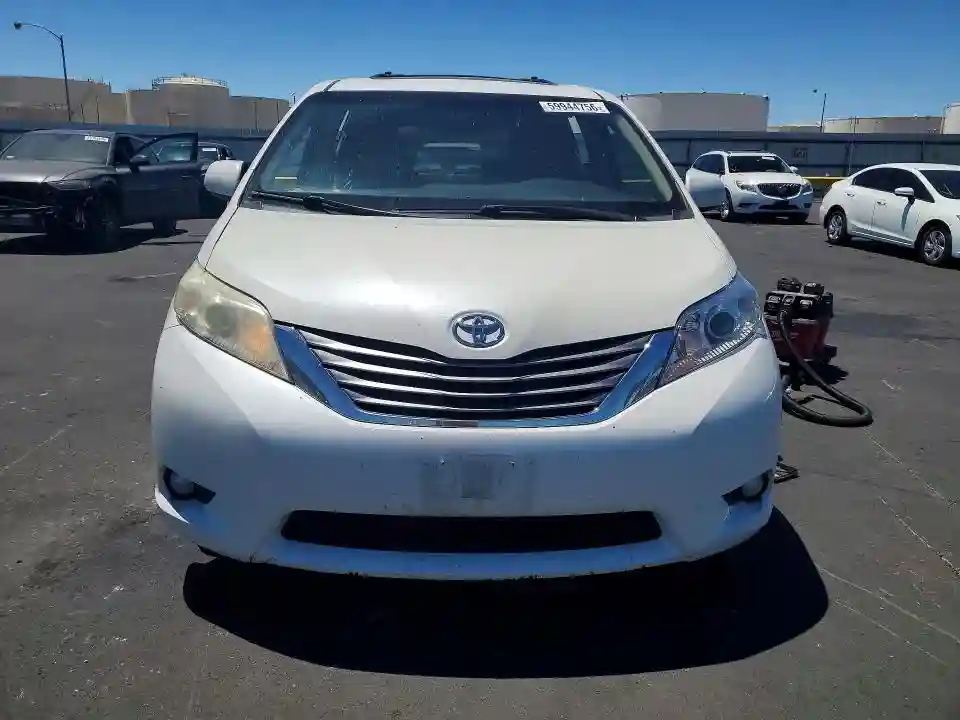5TDYK3DC6FS671634 2015 TOYOTA SIENNA-4