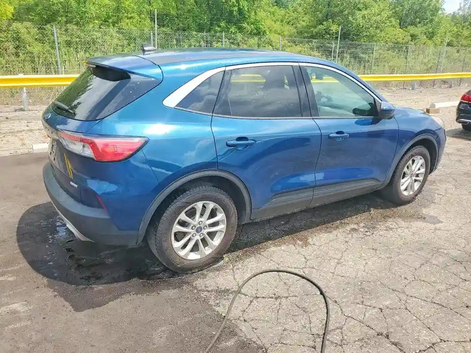 1FMCU0G69LUB83919 2020 FORD ESCAPE-2