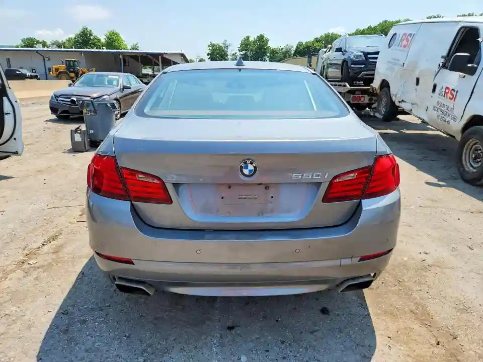 WBAFU9C51BC784231 2011 BMW 5 SERIES-5