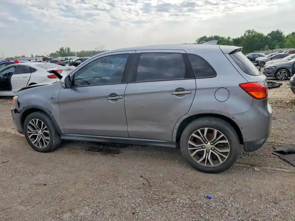 JA4AP3AU9HZ014144 2017 MITSUBISHI OUTLANDER-1