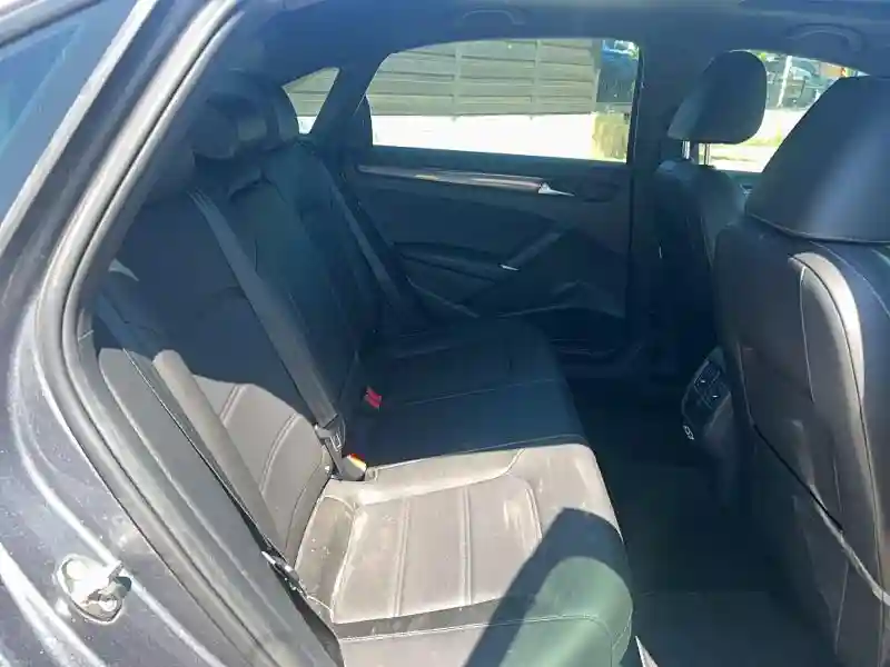 1VWMA7A30NC006884 2022 VOLKSWAGEN PASSAT-5