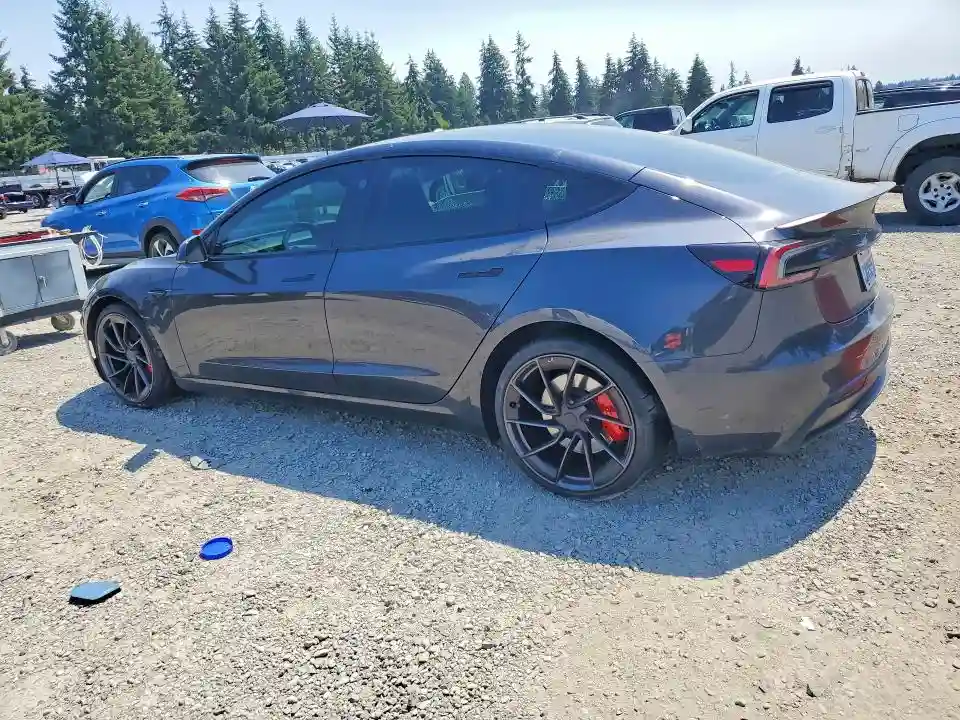 5YJ3E1ET0RF823615 2024 TESLA MODEL 3-1